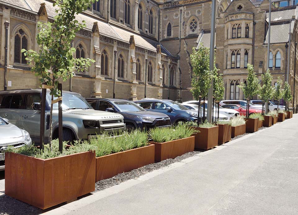 SHAPESCAPER® REDCOR® 500 mm / 700 mm High Modular Box Planters Australian Made