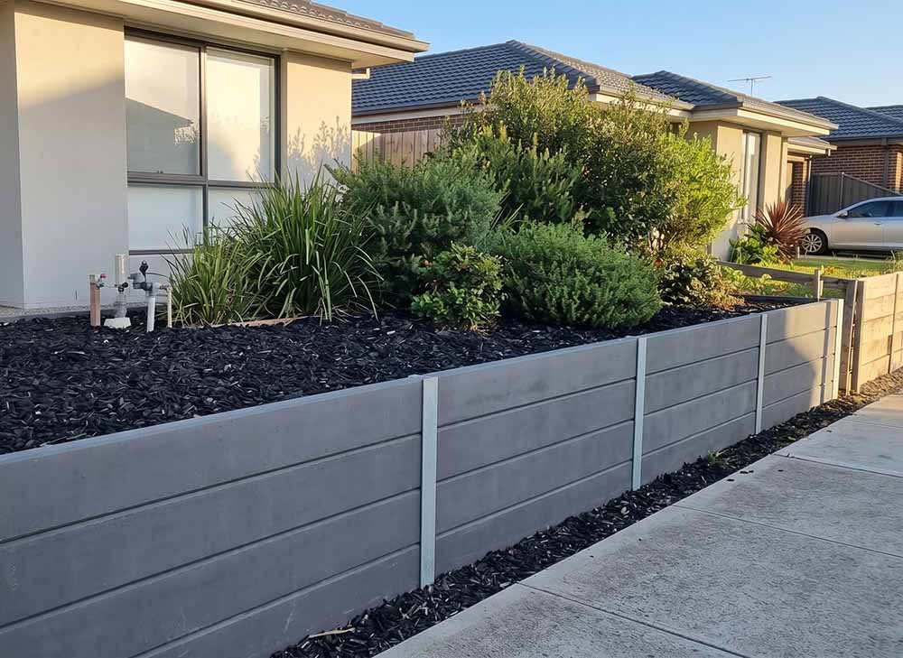 Concrete Sleepers Smooth Charcoal 200 x 80mm