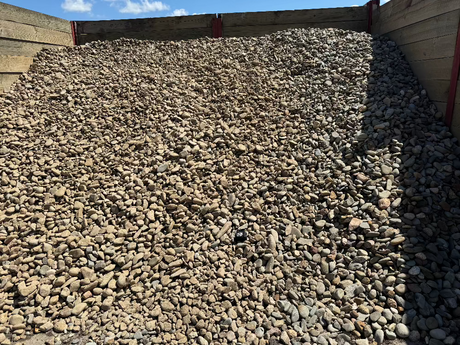 Buffalo Flats Pebbles - Versatile Decorative Landscape Pebbles for Pathways and Garden Beds