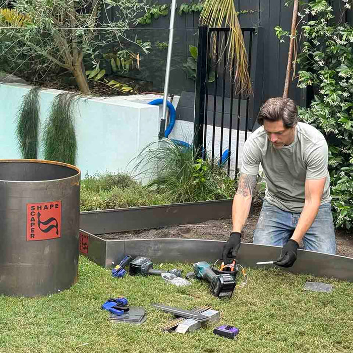 steel garden edging、corten steel edging、shapescaper、metal garden edging